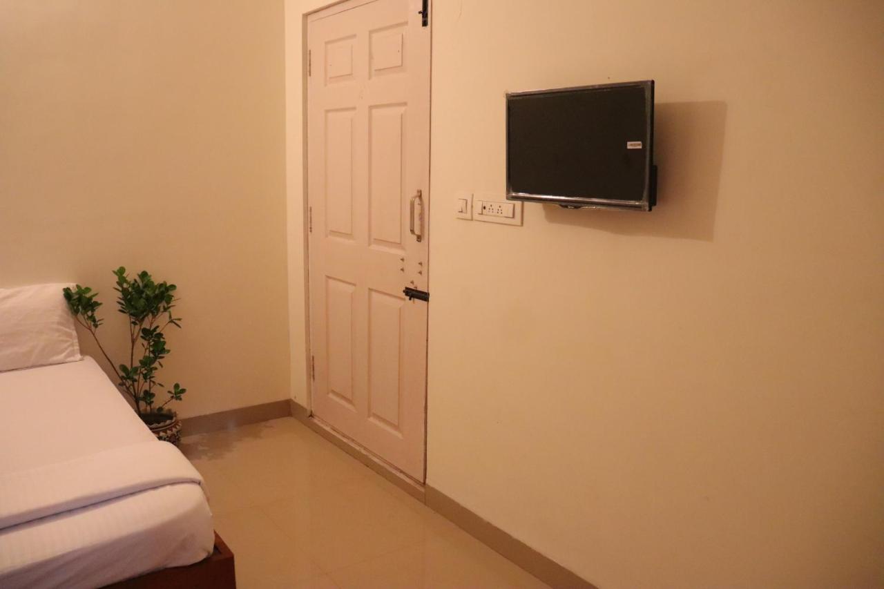 Coorg Nature Breeze Home Stay Madikeri Zewnętrze zdjęcie