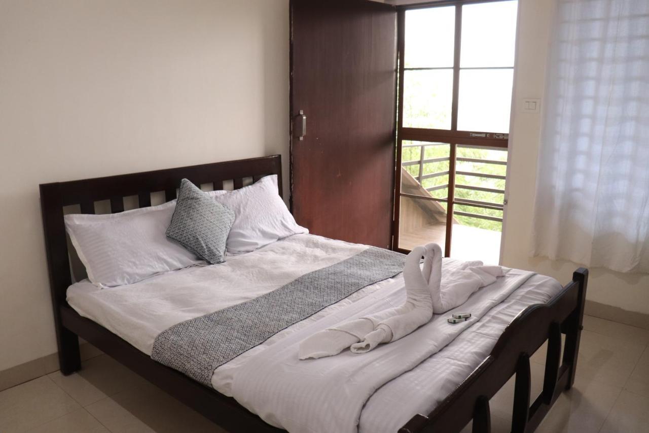 Coorg Nature Breeze Home Stay Madikeri Zewnętrze zdjęcie