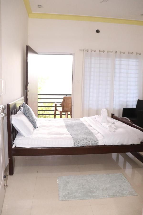 Coorg Nature Breeze Home Stay Madikeri Zewnętrze zdjęcie
