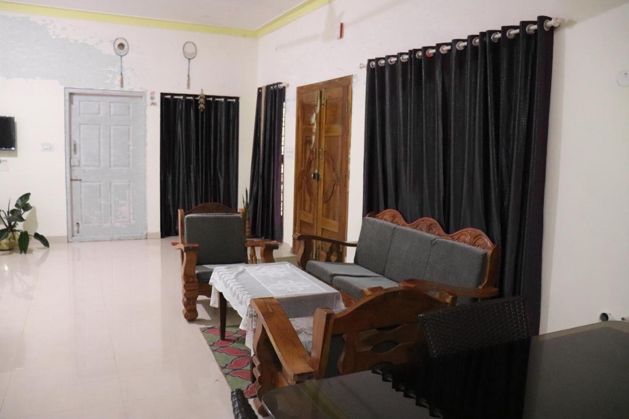 Coorg Nature Breeze Home Stay Madikeri Zewnętrze zdjęcie