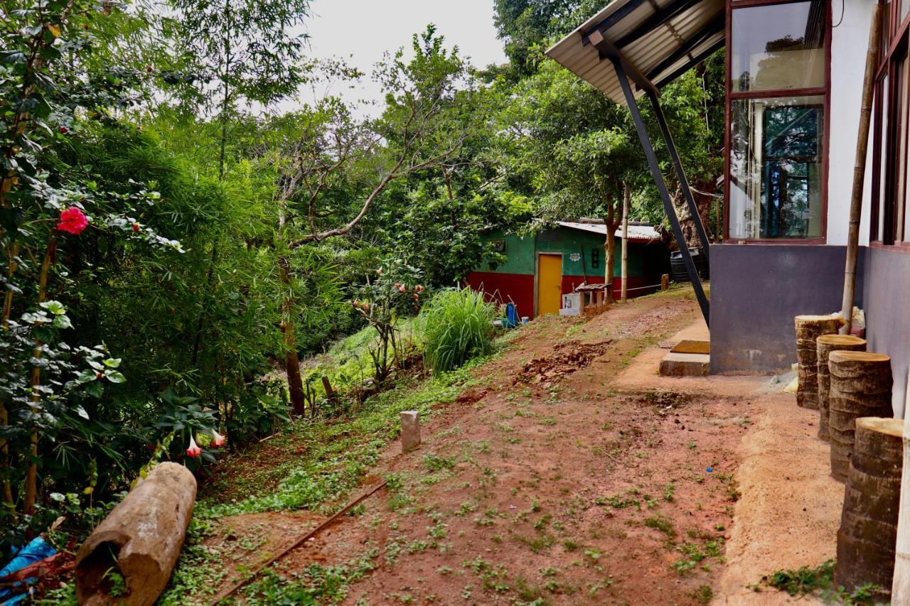 Coorg Nature Breeze Home Stay Madikeri Zewnętrze zdjęcie