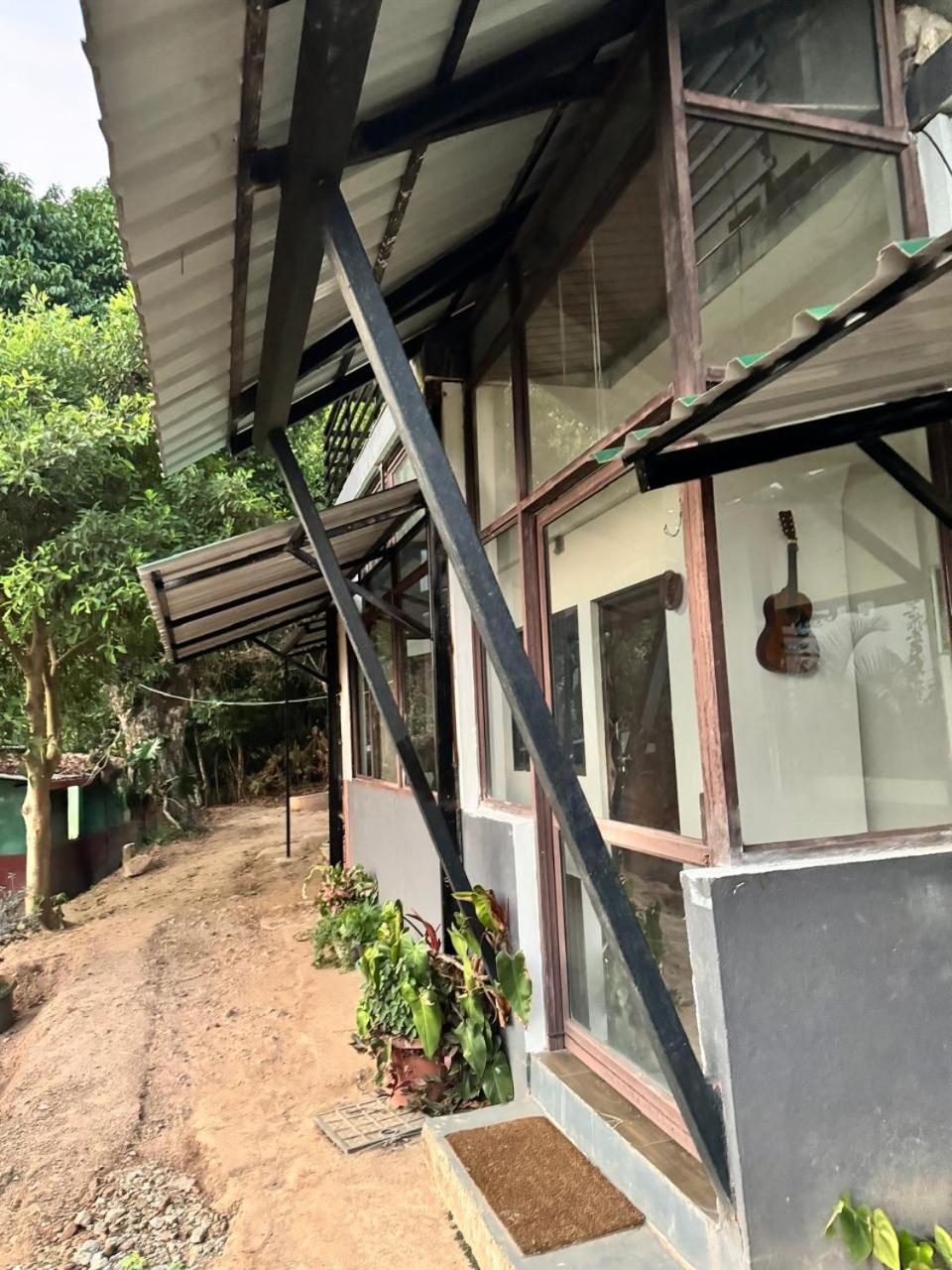 Coorg Nature Breeze Home Stay Madikeri Zewnętrze zdjęcie